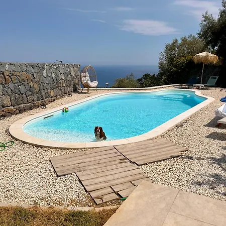 Dolce Lava - Luxury Lavastone Apartment