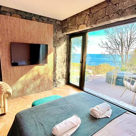 Dolce Lava - Luxury Lavastone Apartment